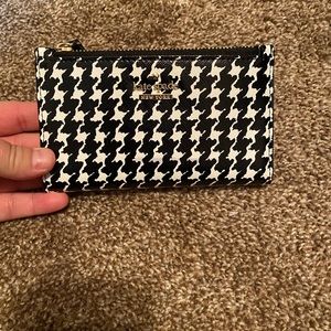 Kate spade houndstooth small wallet